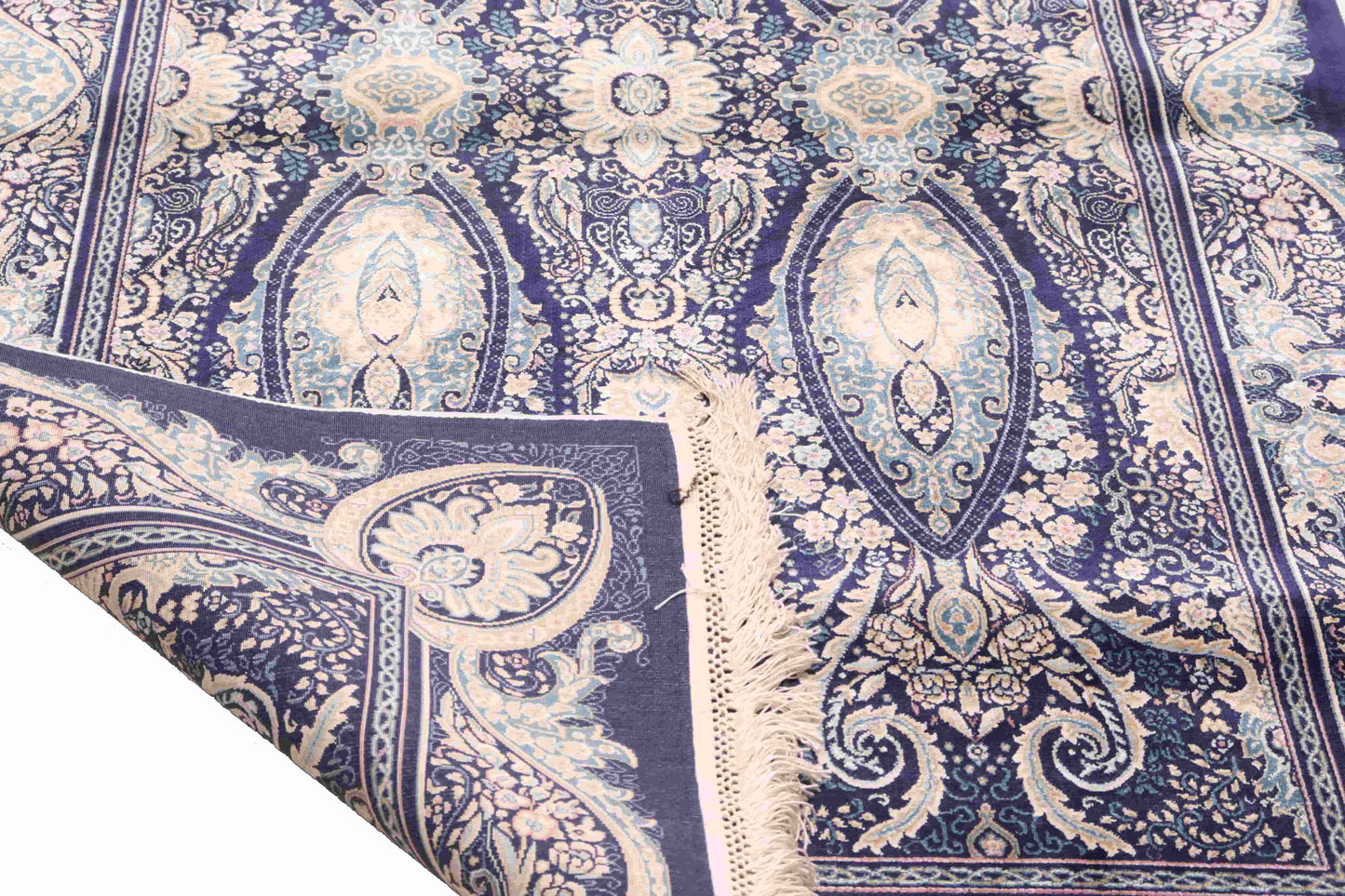 טורקי משי 1.31 מ"ר