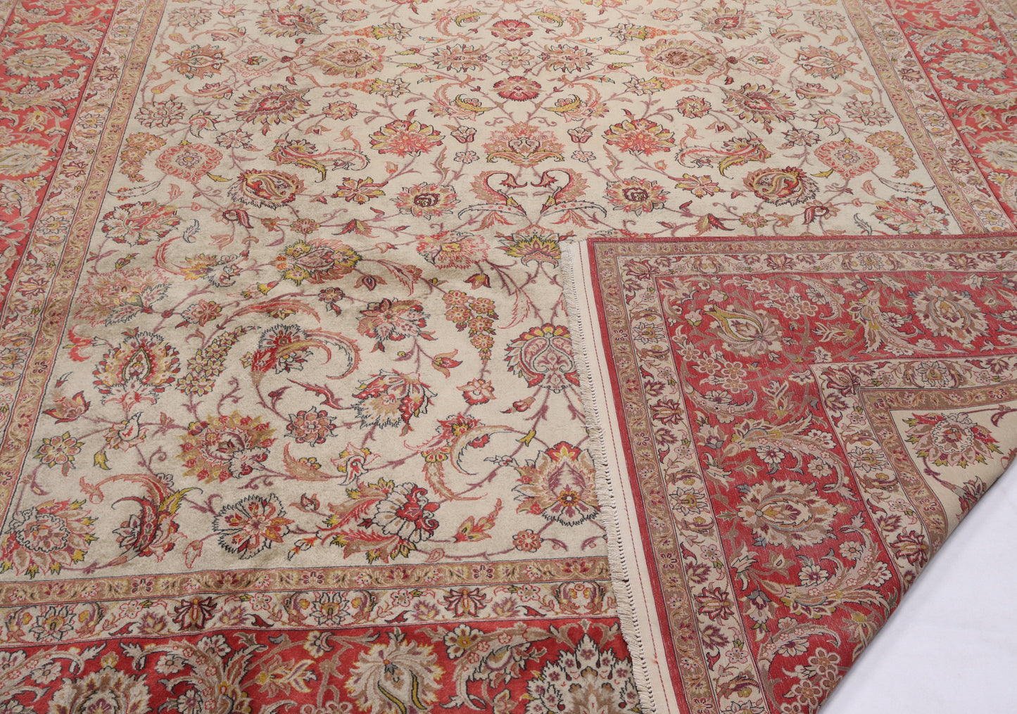 אספאהן משי 8.93 מ"ר