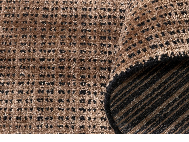 שטיח 03 SILKON שחור בז'