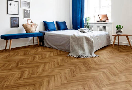 SPC פלוטו פישבון 934 6 מ''מ V4 גב EVA