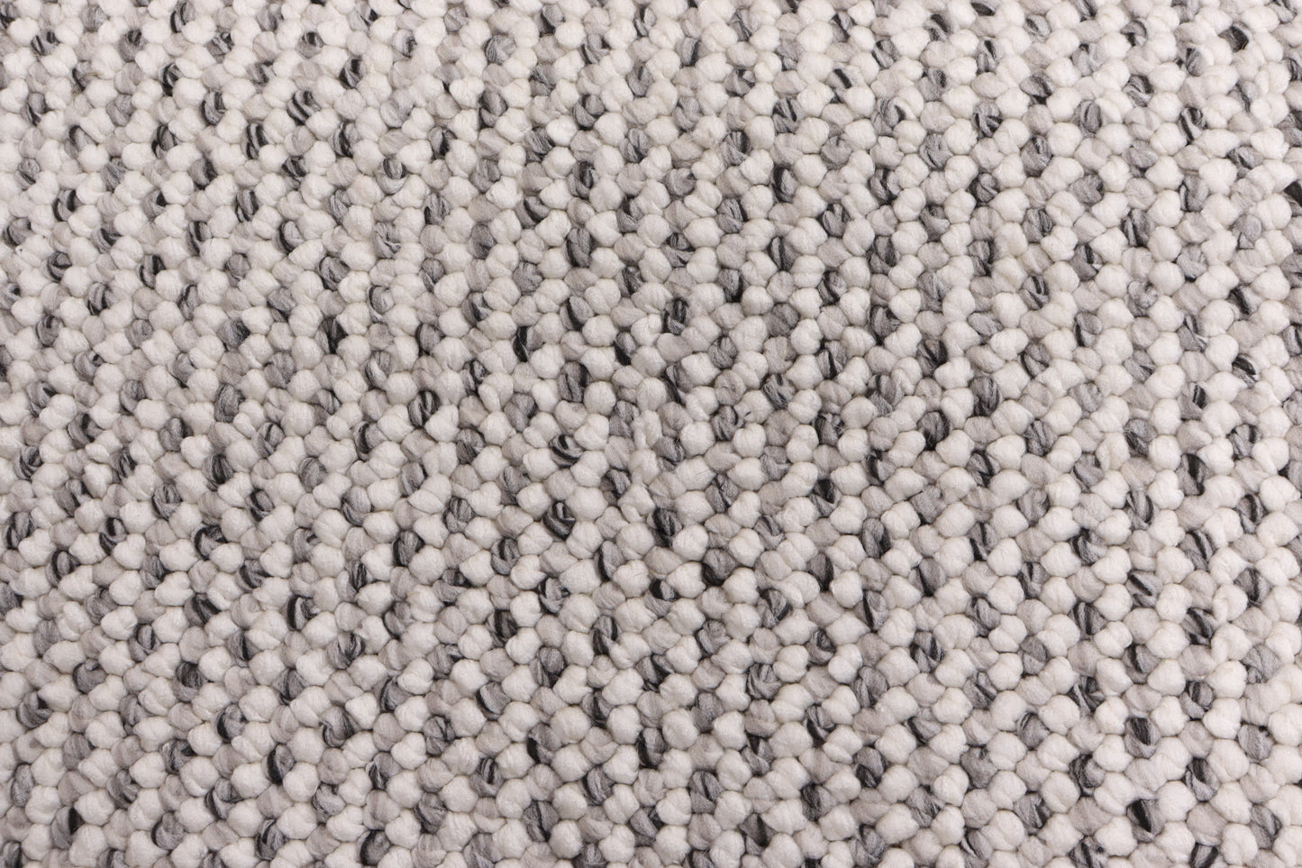 שטיח ראנר סקאי 01 אפור בהיר