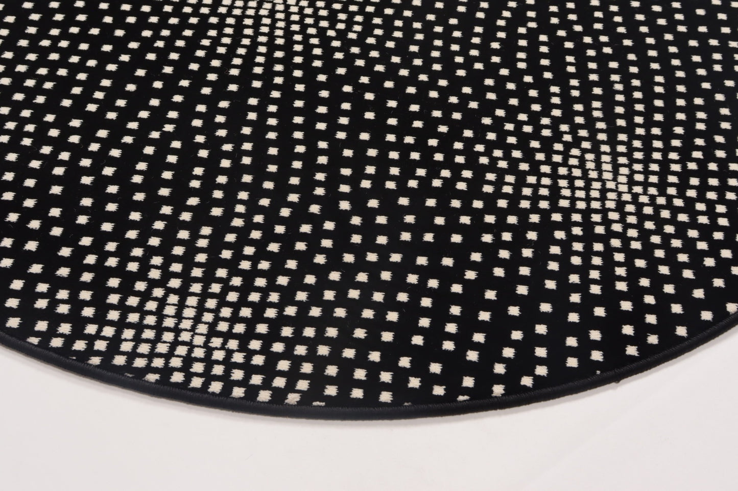 שטיח ניו הרמס דגם 07 בצבע שחור