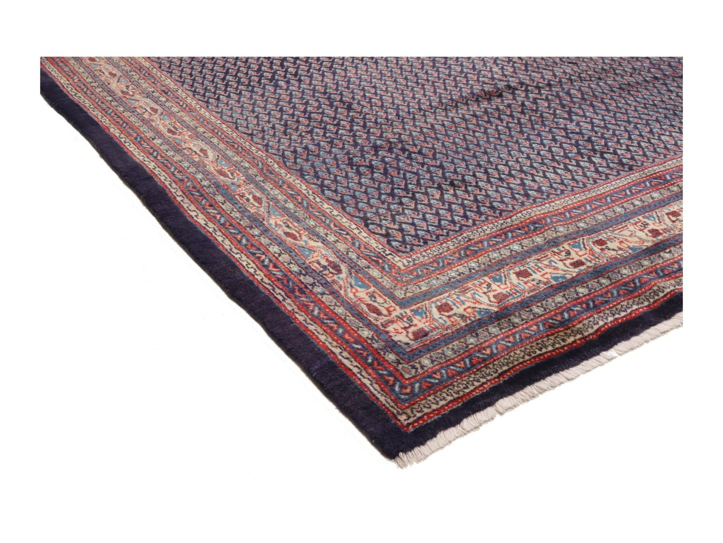 שטיח סרוק בצבע בורדו