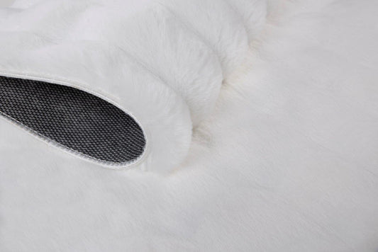 שטיח ראביט דגם באבל 01 לבן