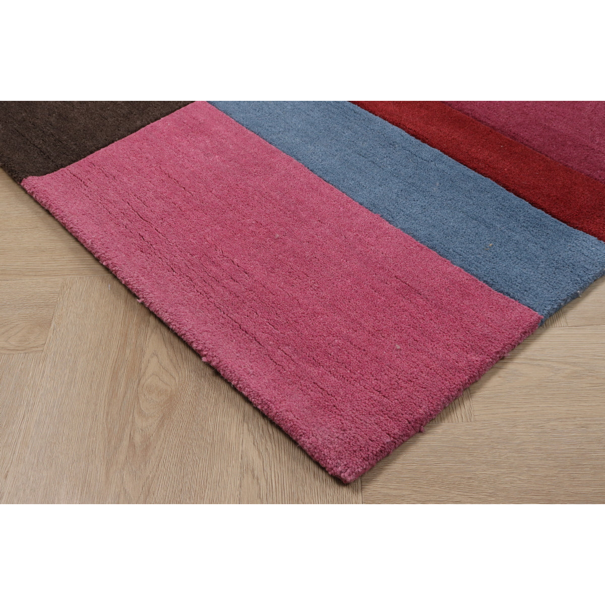 שטיח עבודת יד פאץ