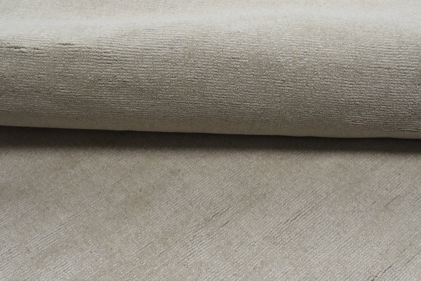 שטיח עבודת יד רטרו 38