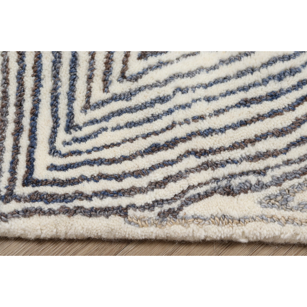 שטיח עבודת יד מגמה 01